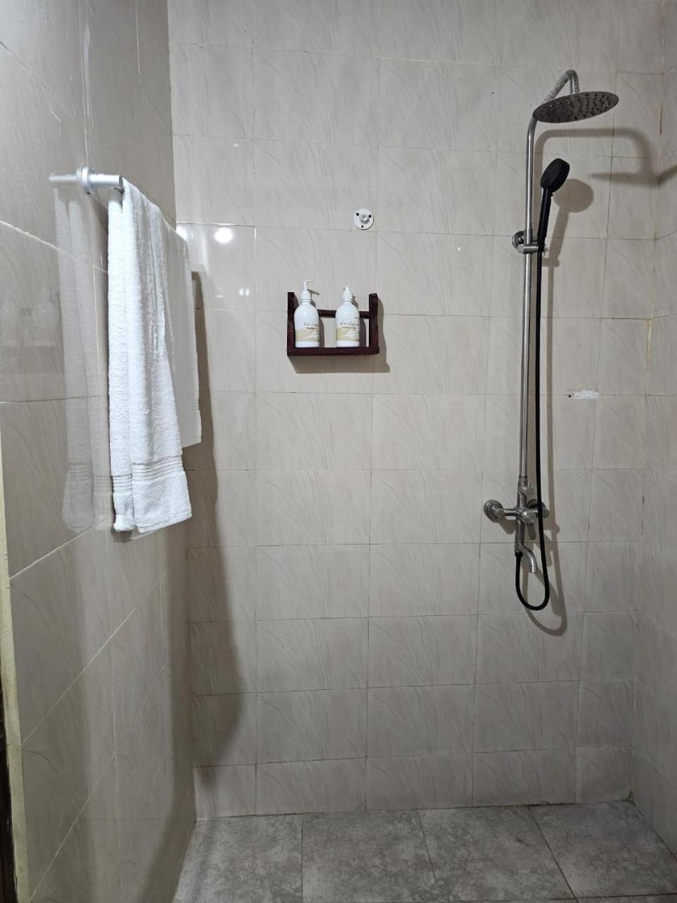 Vivi Cafe Hotel Sansibar